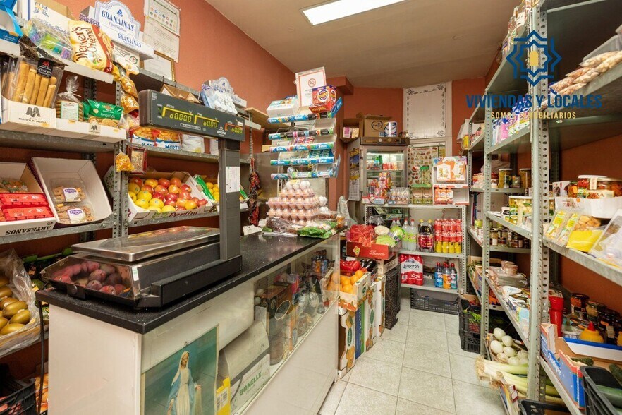 Local commercial dans Granada, Granada à louer - Photo de l’immeuble – Image 1 sur 19