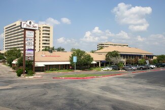 Plus de détails pour 809 university Dr, College Station, TX - Bureau, Local commercial à louer