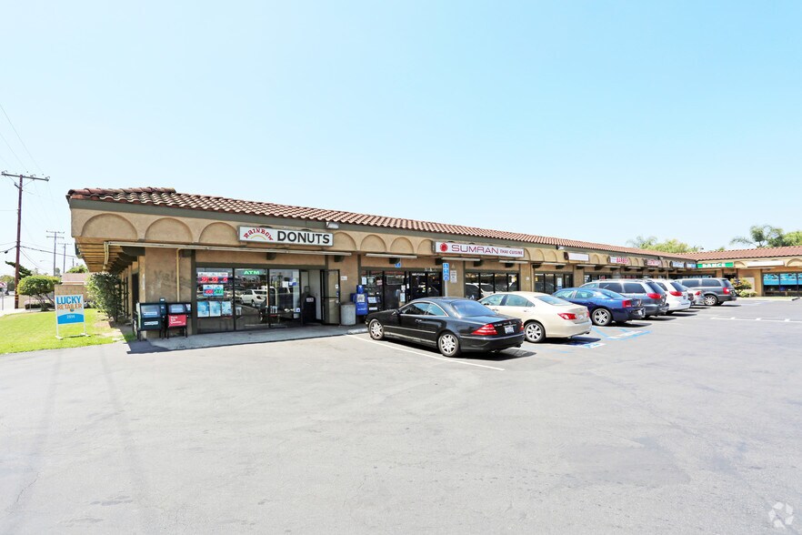 6444-6486 Westminster Blvd, Westminster, CA à louer - Photo de l’immeuble – Image 1 sur 10