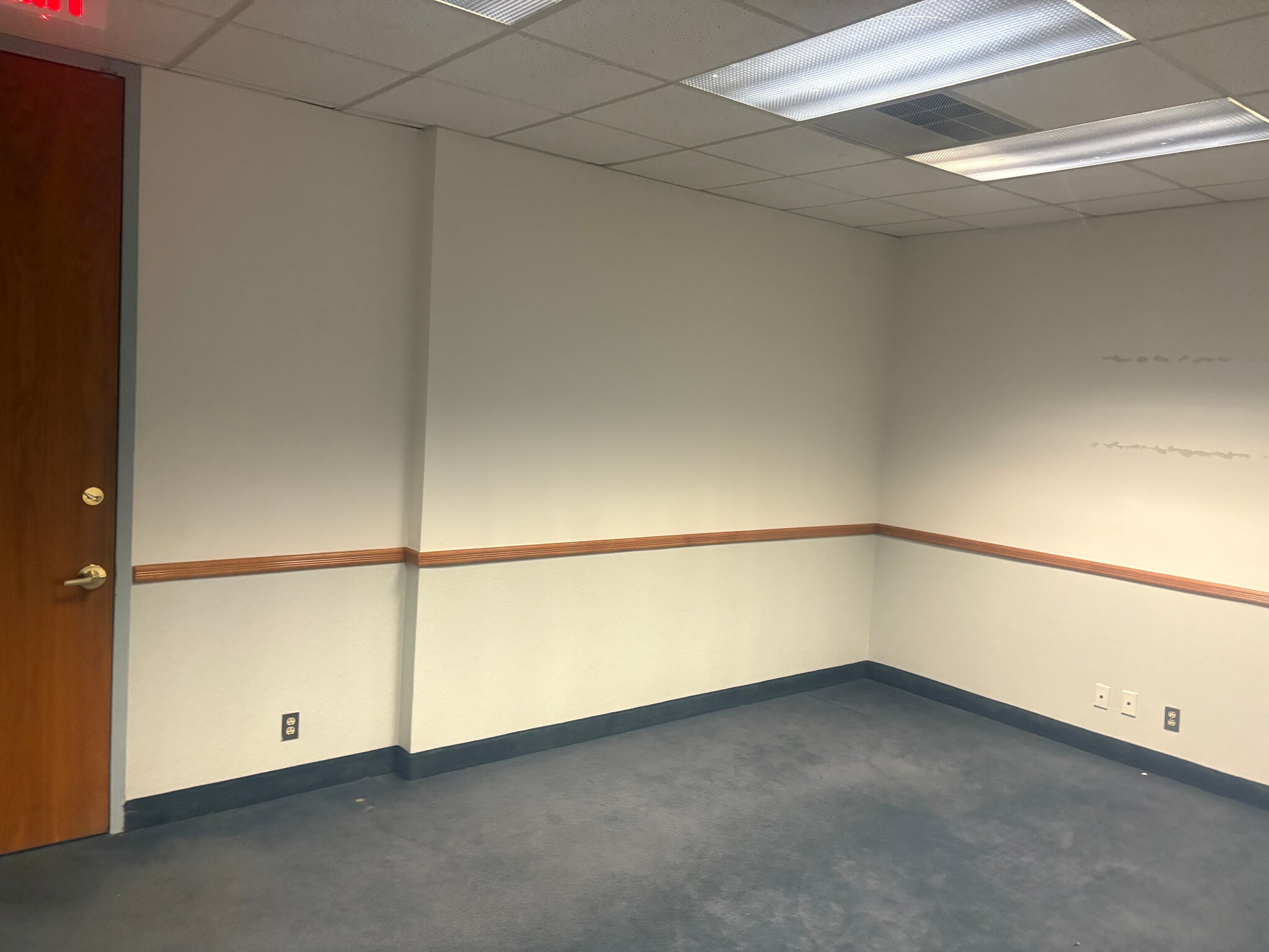 127 Gaither Dr, Mount Laurel, NJ à louer Photo intérieure– Image 1 sur 21