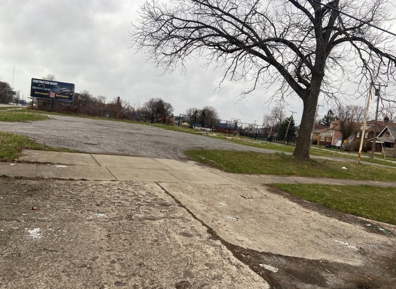 580 Kensington Ave, Buffalo, NY à vendre - Autre – Image 3 sur 12