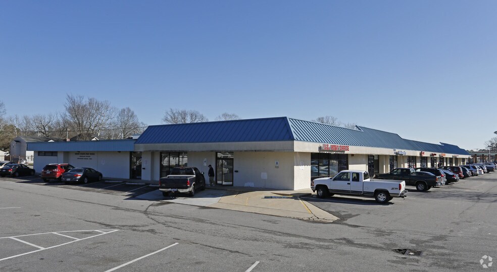 3574-3582 Towne Point Rd, Portsmouth, VA à louer - Photo de l’immeuble – Image 2 sur 3