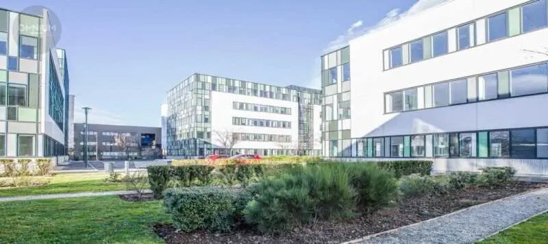 Bureau dans Lyon à louer - Photo de l’immeuble – Image 1 sur 4