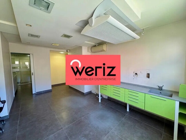 Plus de détails pour Bureau à vendre