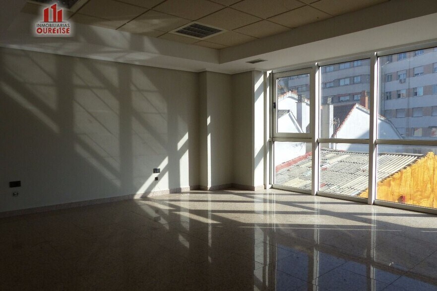Bureau dans Ourense, Orense à louer - Photo de l’immeuble – Image 1 sur 12