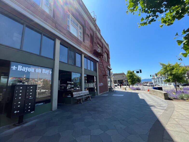 1302 Bay St, Bellingham, WA à louer - Photo de l’immeuble – Image 2 sur 2