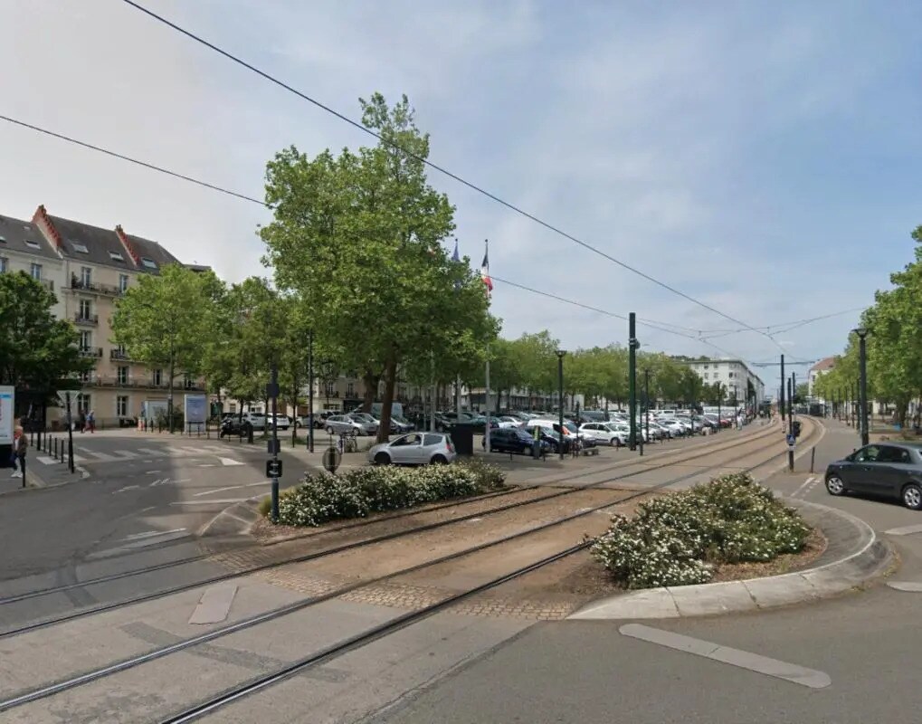 Local commercial dans Nantes à louer Photo de l’immeuble– Image 1 sur 8