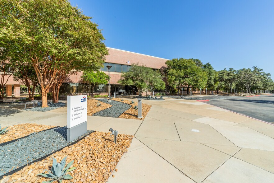 100 Citibank Dr, San Antonio, TX à vendre - Photo de l’immeuble – Image 3 sur 17