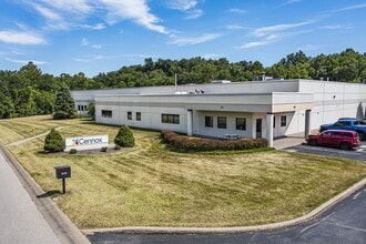 111 Security Pky, New Albany, IN à vendre Photo de l’immeuble– Image 1 sur 2