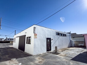 1984 Placentia Ave, Costa Mesa, CA à louer Photo intérieure– Image 2 sur 7