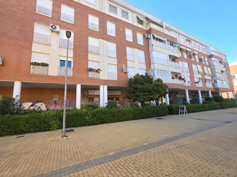 Local commercial dans Valdemoro, Madrid à louer - Photo de l’immeuble – Image 2 sur 2