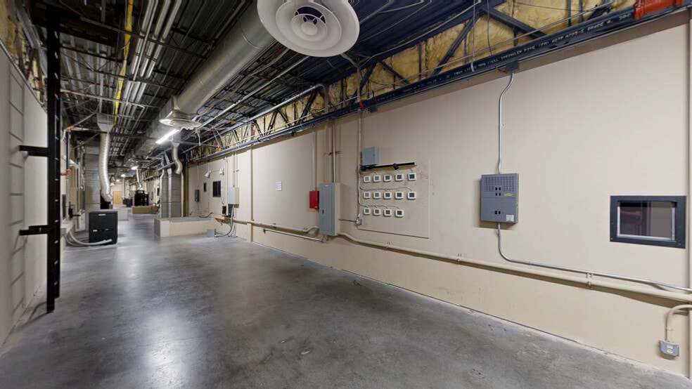 2200 Lebanon Valley Mall, Lebanon, PA à vendre - Numérisation 3D Matterport – Image 3 sur 20