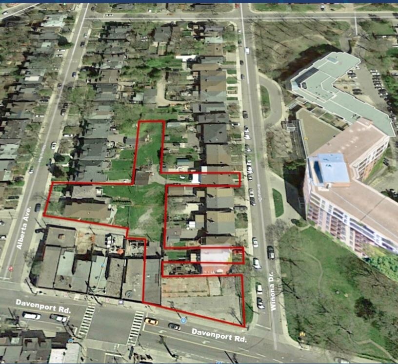 1130 Davenport Rd, Toronto, ON à vendre Aérien– Image 1 sur 2