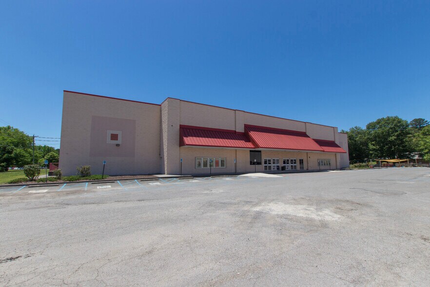 3519 S Broad St, Scottsboro, AL à vendre - Photo principale – Image 1 sur 19