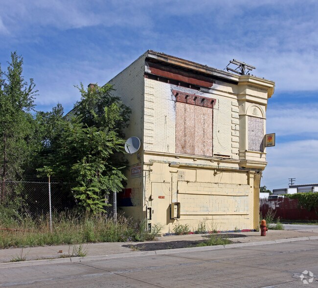 4246 W Fort St, Detroit, MI à vendre - Photo de l’immeuble – Image 2 sur 2