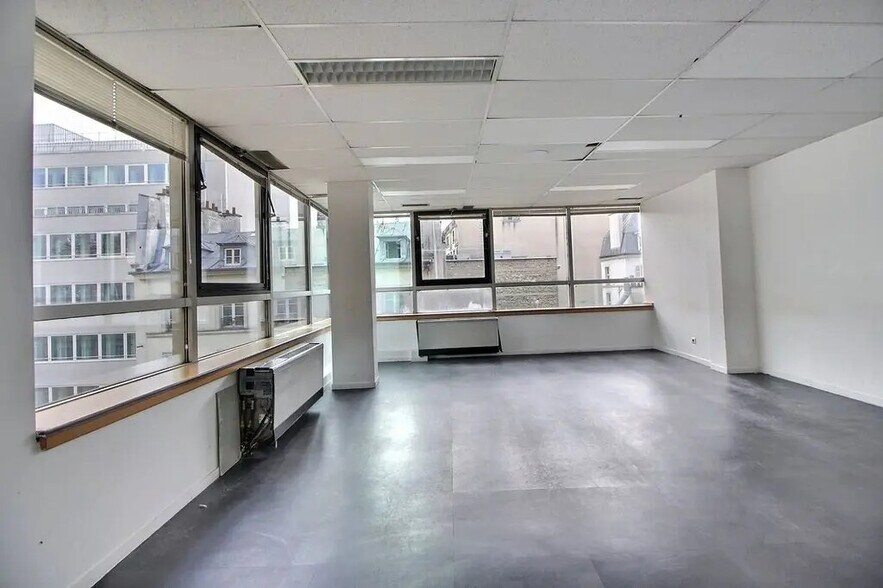 32 Rue De Paradis, Paris à vendre - Photo intérieure – Image 3 sur 10