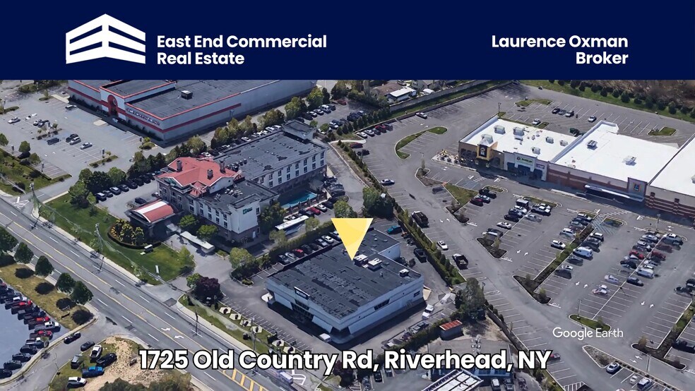 1725 Old County Rd, Riverhead, NY à vendre - Vidéo sur l’annonce professionnelle – Image 2 sur 9