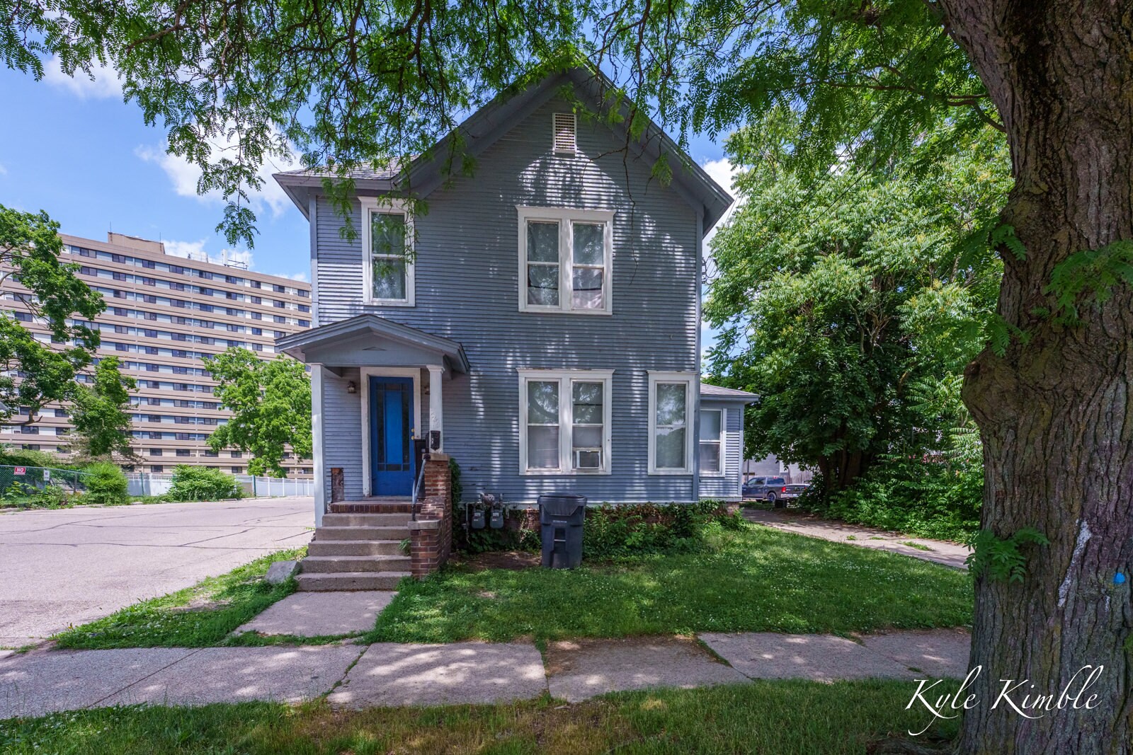 13 Unit Kalamazoo Portfolio portefeuille de 1 biens à vendre sur LoopNet.fr Photo de l’immeuble– Image 1 sur 20