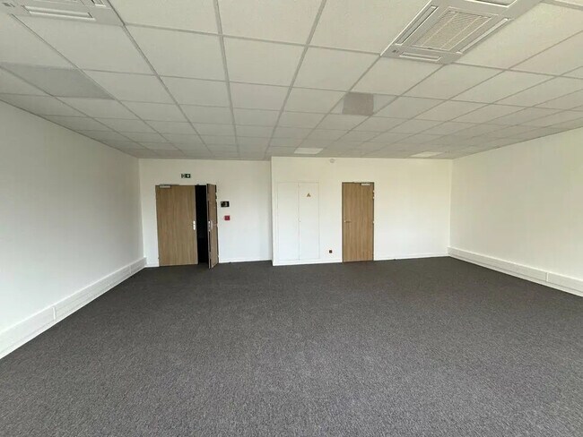 Plus de détails pour Bureau à vendre