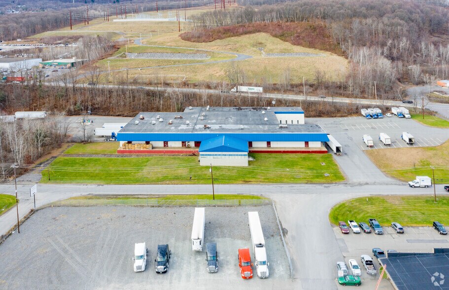 950 N Keyser Ave, Scranton, PA à louer - Aérien – Image 3 sur 27
