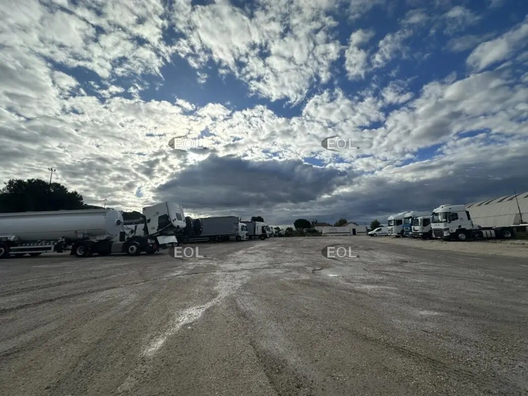 Terrain dans Vitrolles à louer Photo de l’immeuble– Image 1 sur 7