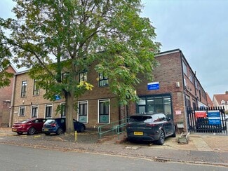 Plus de détails pour 1-1A Oak St, Norwich - Bureau à louer