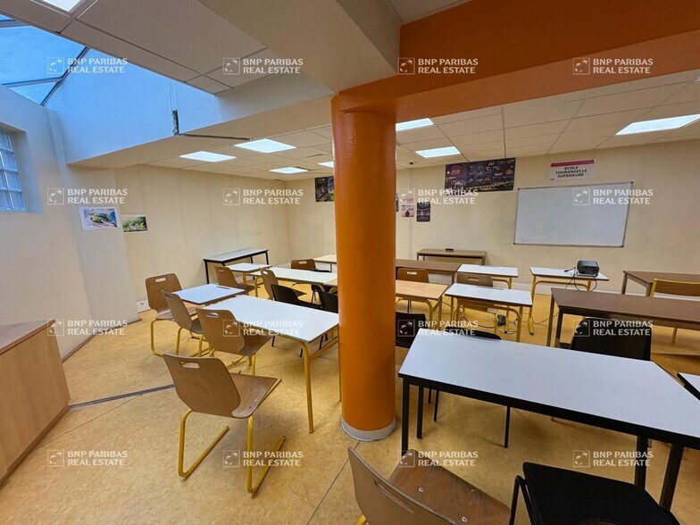 Bureau dans Tours à vendre - Photo intérieure – Image 3 sur 13