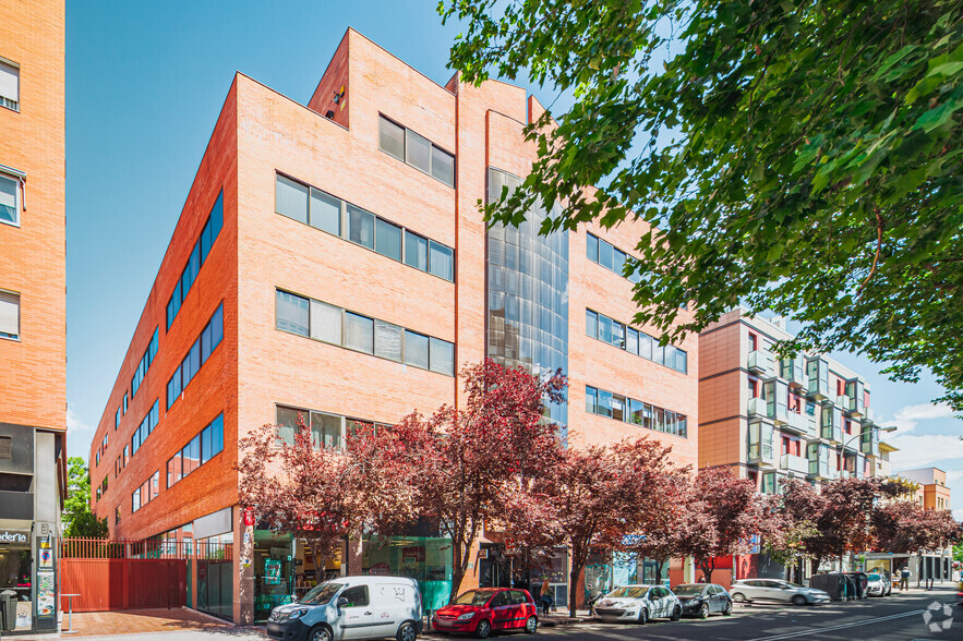 Calle López de Hoyos, 155, Madrid, Madrid à louer - Photo de l’immeuble – Image 2 sur 2