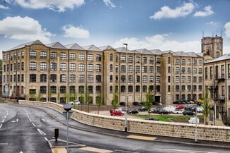 Plus de détails pour Upper Blakeridge Ln, Batley - Logement à vendre