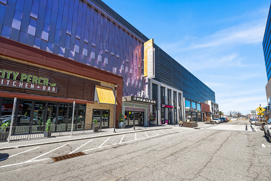 2030 Hudson St, Fort Lee, NJ à louer - Photo de l’immeuble – Image 2 sur 7