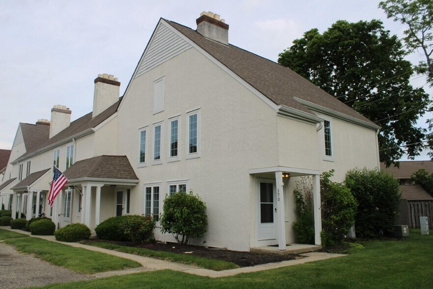 390 Edinburgh Rd, Dublin, OH à vendre - Photo principale – Image 1 sur 36