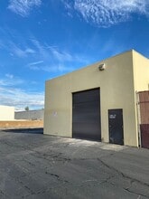 68733 Perez Rd, Cathedral City, CA à louer Photo intérieure– Image 2 sur 4
