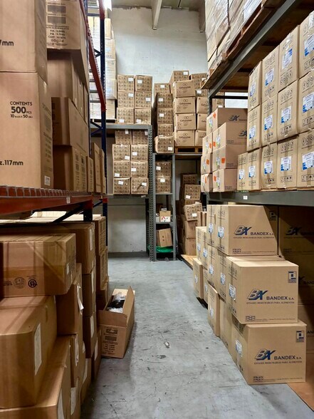 3100 Milam Dairy Rd, Doral, FL à louer - Photo de l’immeuble – Image 2 sur 14