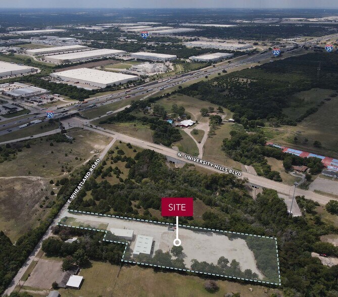 1329 E Wheatland Rd, Lancaster, TX à vendre - Photo principale – Image 1 sur 8