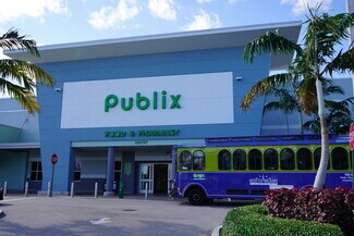 Plus de détails pour 12760-12890 Biscayne Blvd, North Miami, FL - Local commercial à louer