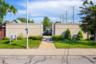 Plus de détails pour 352 N Main St, Plymouth, MI - Bureau à louer