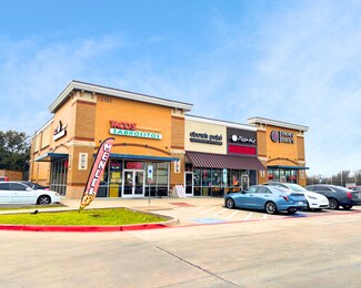 Plus de détails pour 13701 Midway Rd, Farmers Branch, TX - Local commercial à vendre