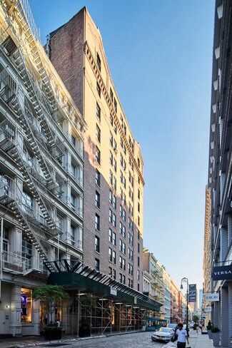 Plus de détails pour 104-110 Greene St, New York, NY - Bureau à louer