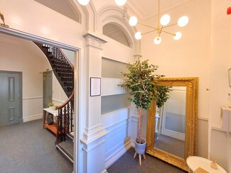 Plus de détails pour 35 Albyn Pl, Aberdeen - Bureau à louer