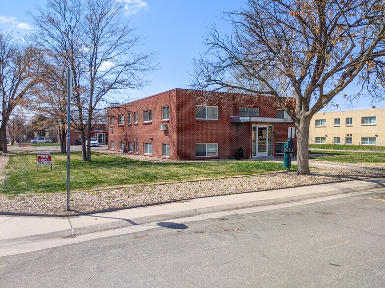 2505 Kenton St, Aurora, CO à vendre - Photo de l’immeuble – Image 3 sur 11