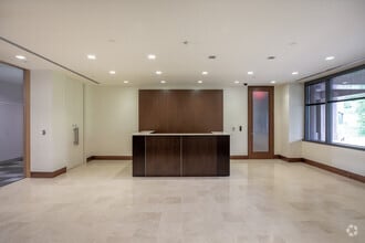 200 Campus Dr, Florham Park, NJ à louer Photo intérieure– Image 2 sur 9