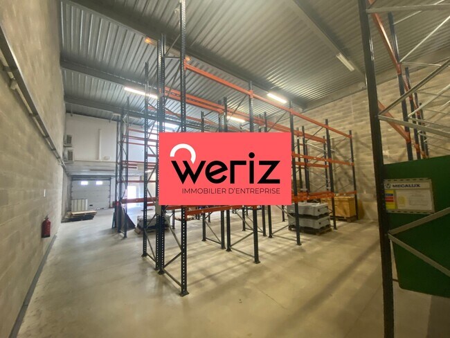 Plus de détails pour Industriel/Logistique à louer