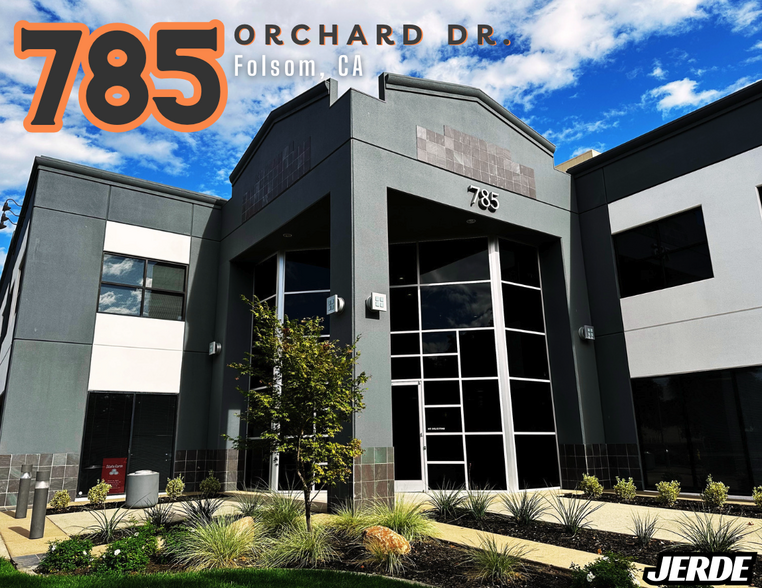 785 Orchard Dr, Folsom, CA à louer - Photo de l’immeuble – Image 1 sur 30
