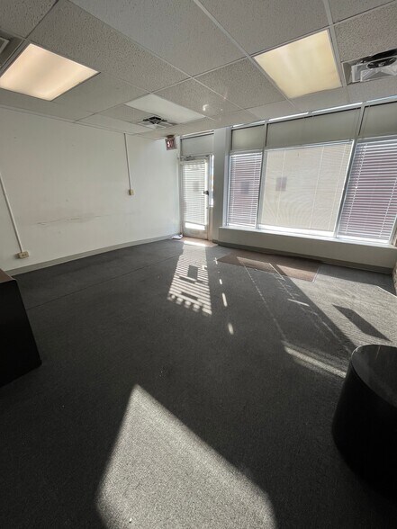 5000-5014 W Madison St, Chicago, IL à louer - Photo intérieure – Image 3 sur 42
