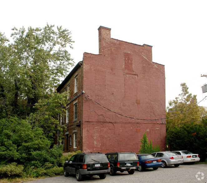 18 St Louis Pl, Buffalo, NY à vendre - Photo de l’immeuble – Image 2 sur 3