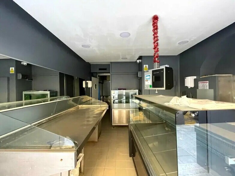 Local commercial dans Nice à vendre - Photo de l’immeuble – Image 2 sur 7