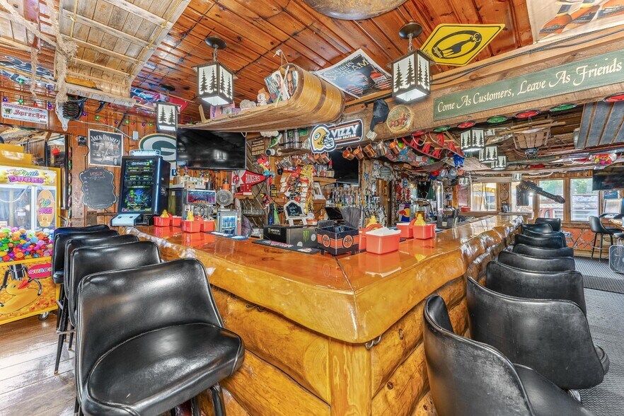 1002 State Highway 32, Three Lakes, WI à vendre - Photo de l’immeuble – Image 3 sur 10