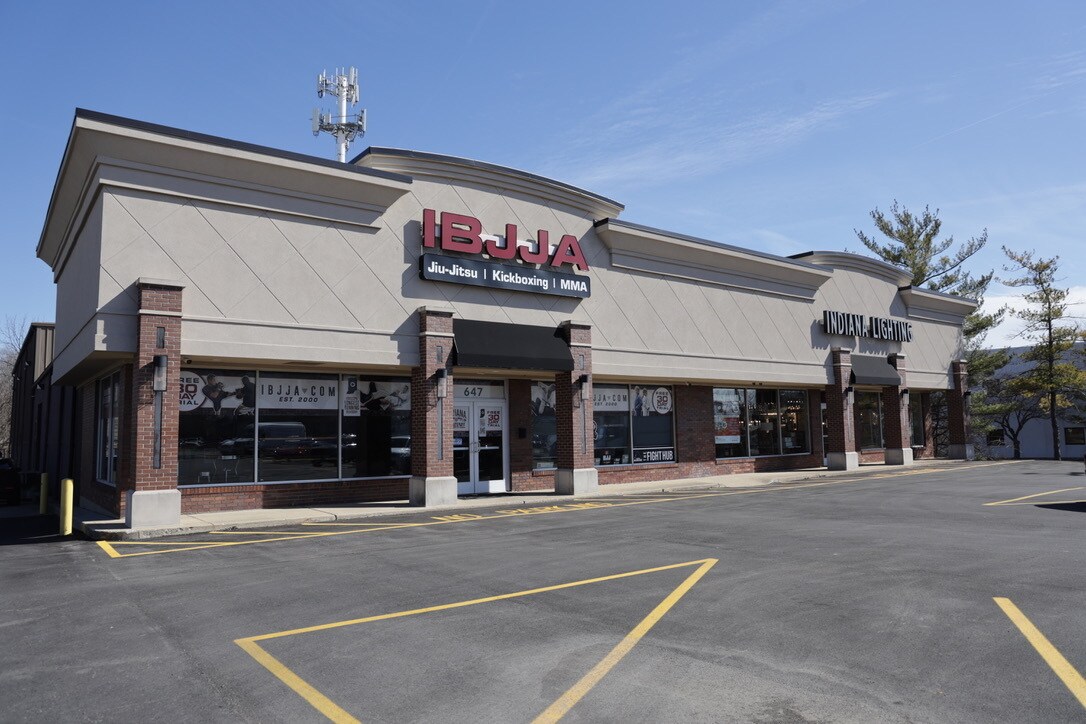 645 N US Highway 31, Greenwood, IN à vendre Photo principale– Image 1 sur 10