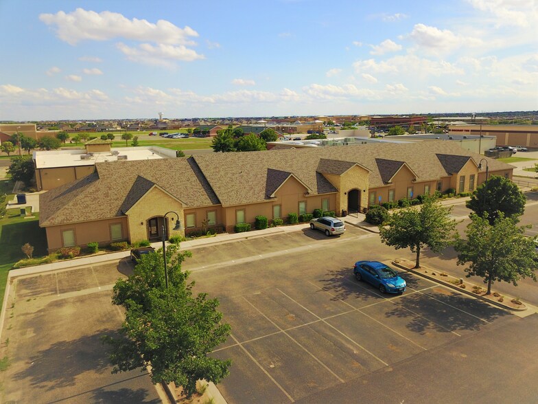 6121 79th St, Lubbock, TX à louer - Photo de l’immeuble – Image 3 sur 9