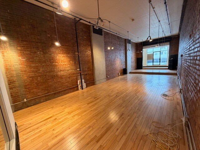 3680-3700 Rue Saint-Patrick, Montréal, QC à louer Photo intérieure– Image 1 sur 1